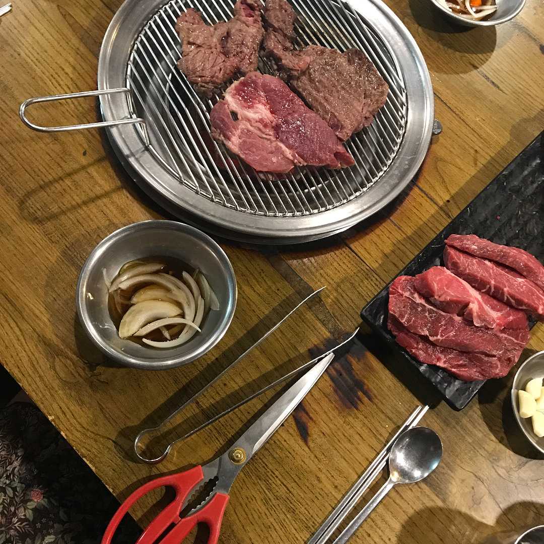 회식도 제이티스럽게 #소고기 
술도 제이티스럽게 #글라스소주