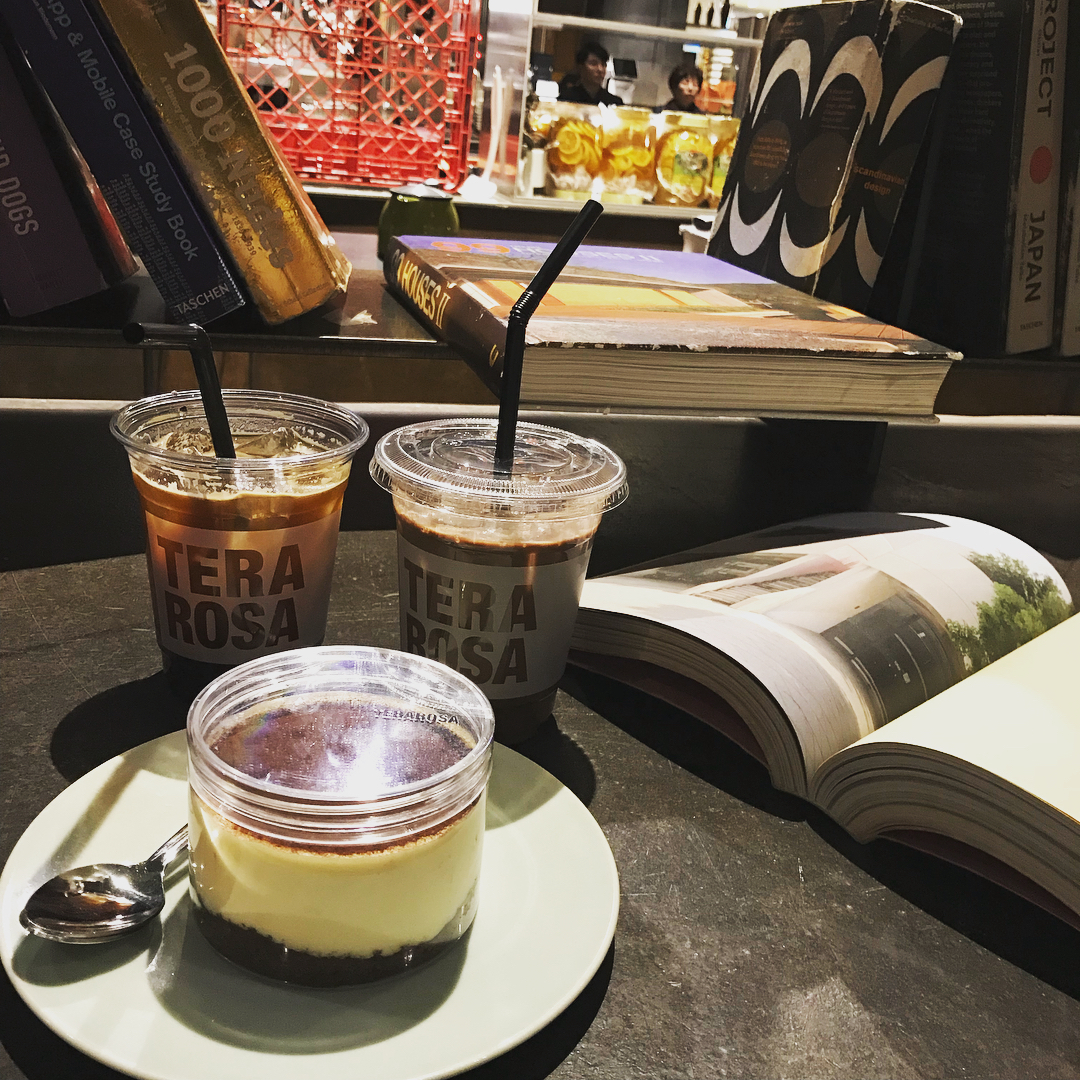 평화로운 주말 #좋다 
#카페 #cafe #테라로사