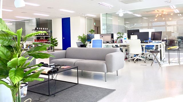 .
Studio-jt, New office!!
.
.
.
.
#studiojt #스튜디오제이티 #officeinterior #interior #wordpress #webagency #korea #agency #webawards